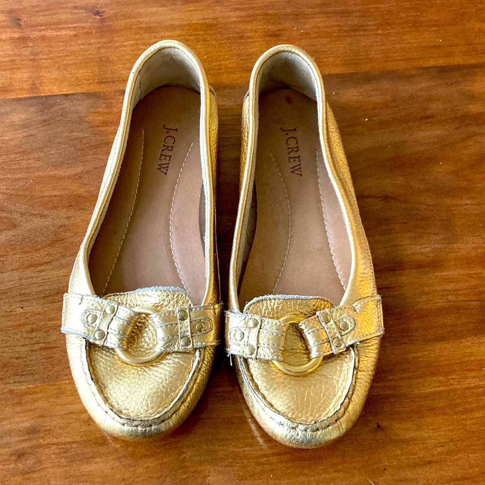 Crinkled Gold J. Crew driving moccasins. Size 8. Like new condition.